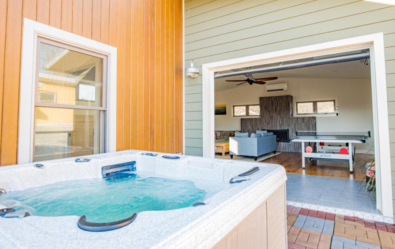 Villa Upstream Penthouse Asheville Esterno foto