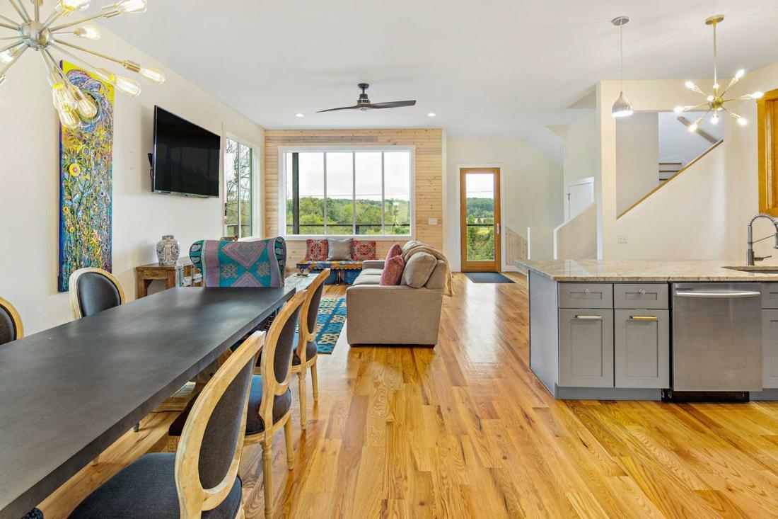 Villa Upstream Penthouse Asheville Esterno foto
